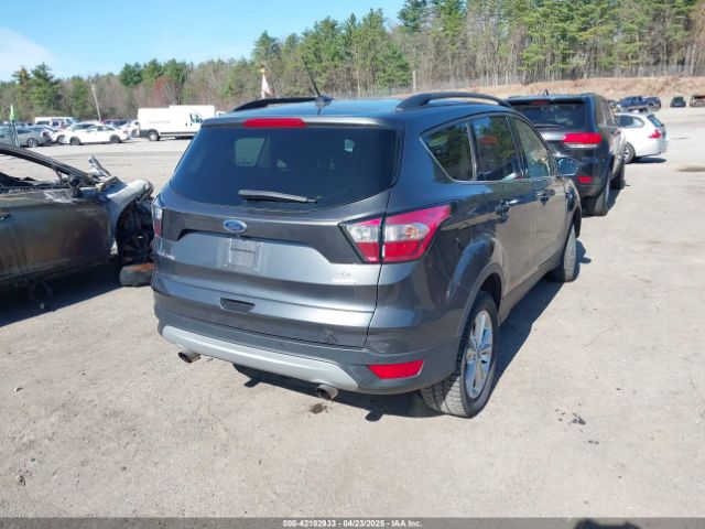 1FMCU9GD4JUD06445 Ford ESCAPE SE