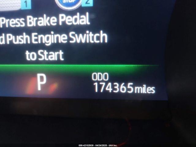4T1B61HK3JU038265 Toyota CAMRY XSE