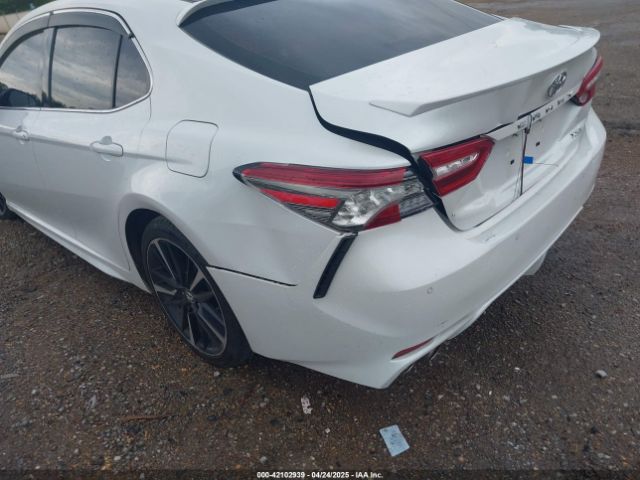 4T1B61HK3JU038265 Toyota CAMRY XSE