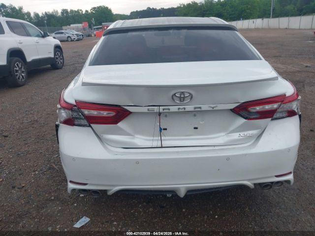 4T1B61HK3JU038265 Toyota CAMRY XSE