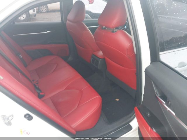 4T1B61HK3JU038265 Toyota CAMRY XSE