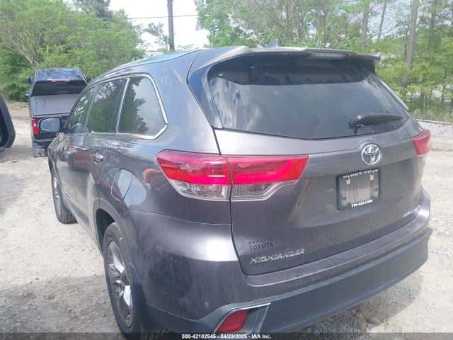 Toyota Highlander Limited Platinum 2019 5TDDZRFH9KS711575 Image 14