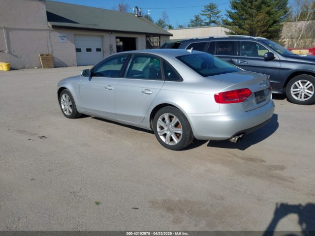 2010 AUDI A4 WAUBFAFL0AN035377 Photo 2