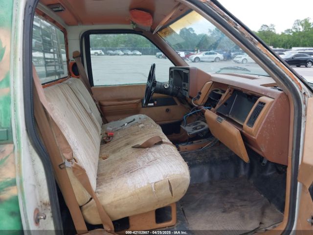1990 GMC SIERRA 1GTFK24H3LE526890 Photo 4