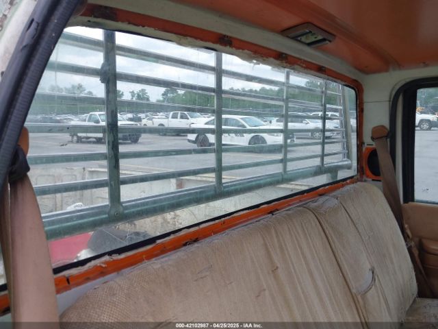 1990 GMC SIERRA 1GTFK24H3LE526890 Photo 7
