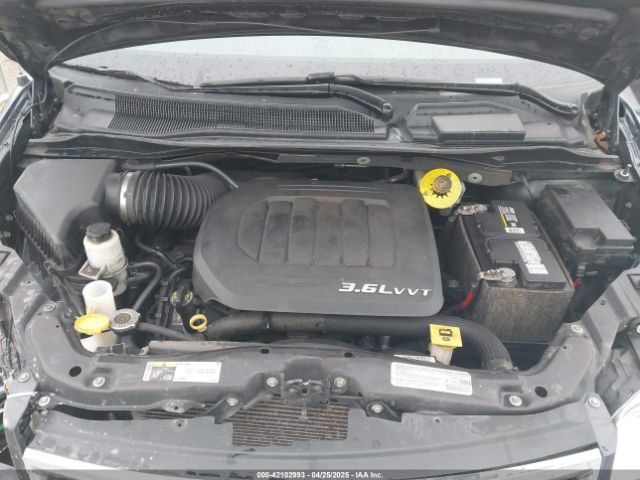2C4RC1CGXER143774 Chrysler Town & Country Touring-l