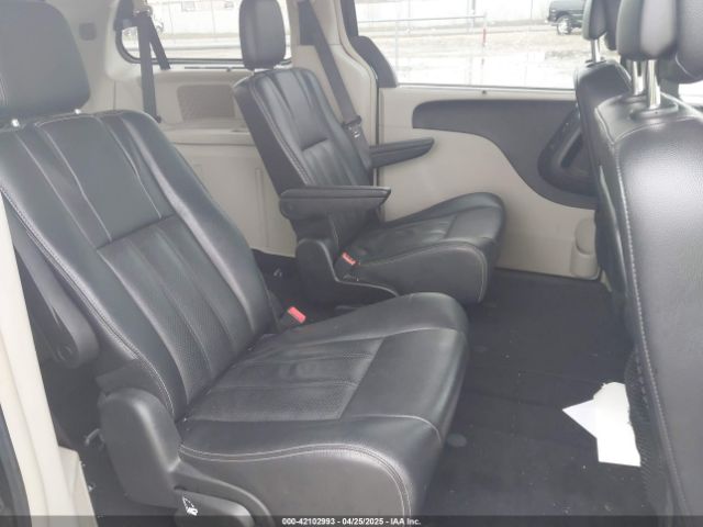 2C4RC1CGXER143774 Chrysler Town & Country Touring-l