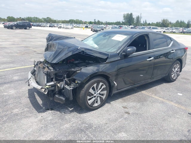1N4BL4BV4PN354459 Nissan Altima S Fwd