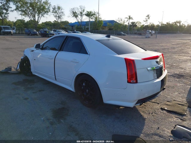 2014 CADILLAC CTS-V 1G6DV5EP0E0106755 Photo 2