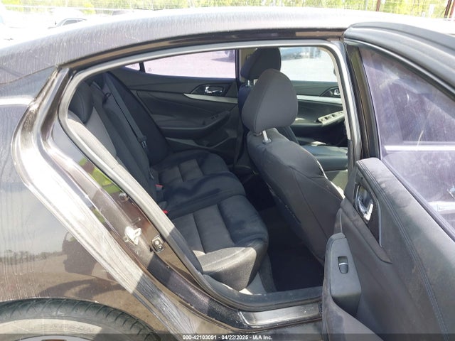 1N4AA6AP9GC436537 Nissan Maxima 3.5 S