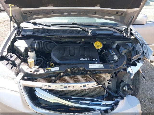 2C4RC1BG2GR288828 Chrysler Town & Country Touring