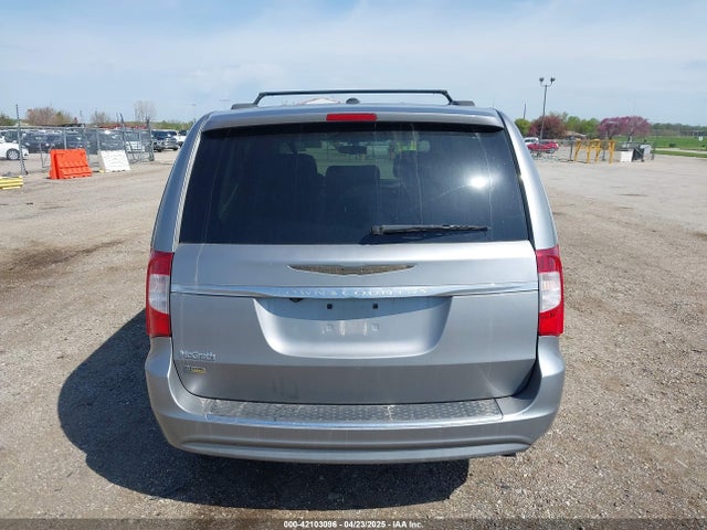 2C4RC1BG2GR288828 Chrysler Town & Country Touring
