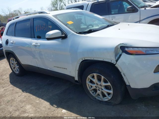 1C4PJLCBXFW506502 Jeep Cherokee Latitude
