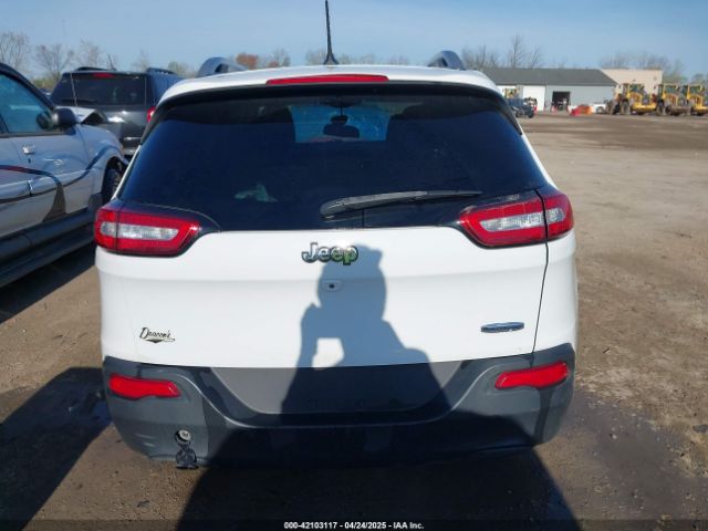 1C4PJLCBXFW506502 Jeep Cherokee Latitude