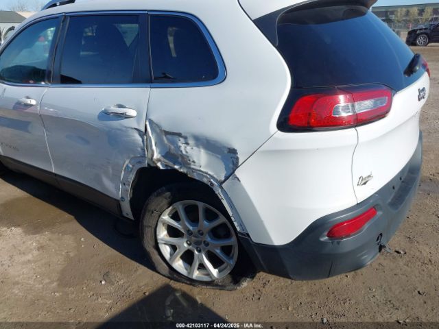 1C4PJLCBXFW506502 Jeep Cherokee Latitude