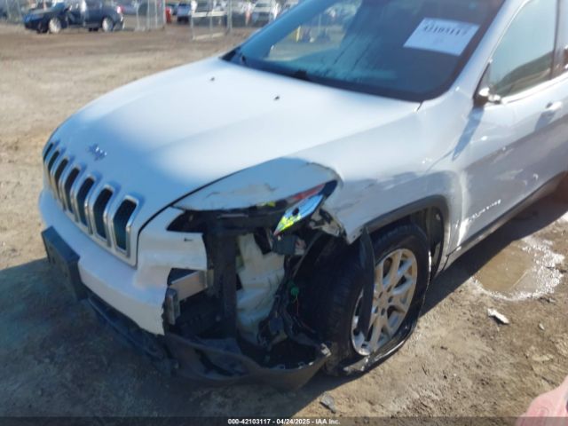 1C4PJLCBXFW506502 Jeep Cherokee Latitude