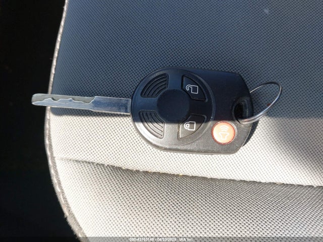 1FMCU9GX6EUA98987 Ford ESCAPE SE