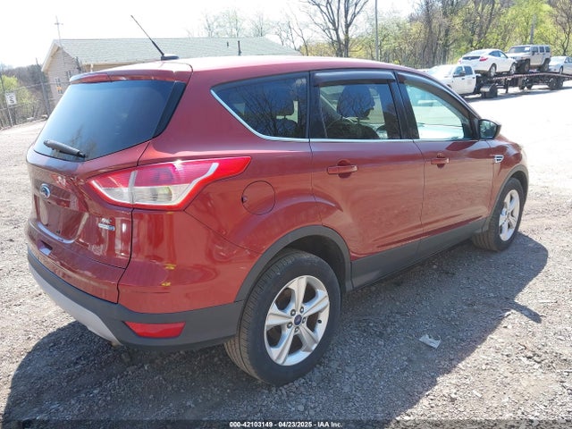 1FMCU9GX6EUA98987 Ford ESCAPE SE
