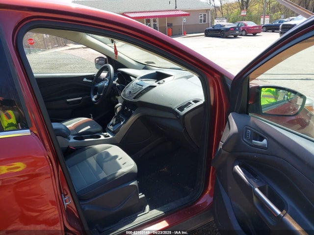 1FMCU9GX6EUA98987 Ford ESCAPE SE