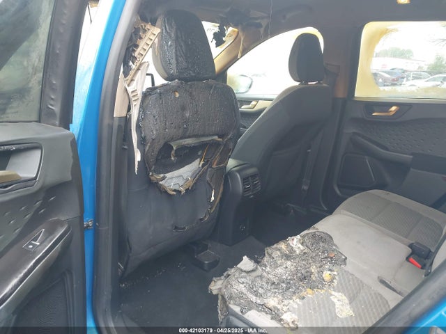 1FMCU9G61LUC05576 Ford ESCAPE SE