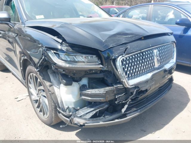 2LMPJ8L97KBL46293 Lincoln Nautilus Reserve