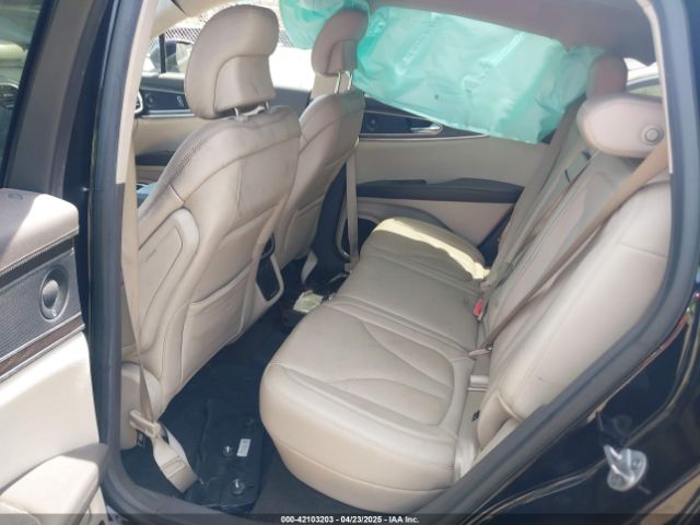 2LMPJ8L97KBL46293 Lincoln Nautilus Reserve