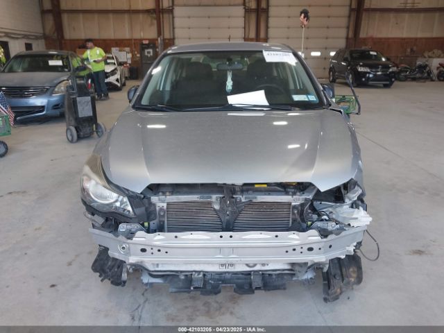 JF1GJAA68FG005960 Subaru Impreza 2.0i