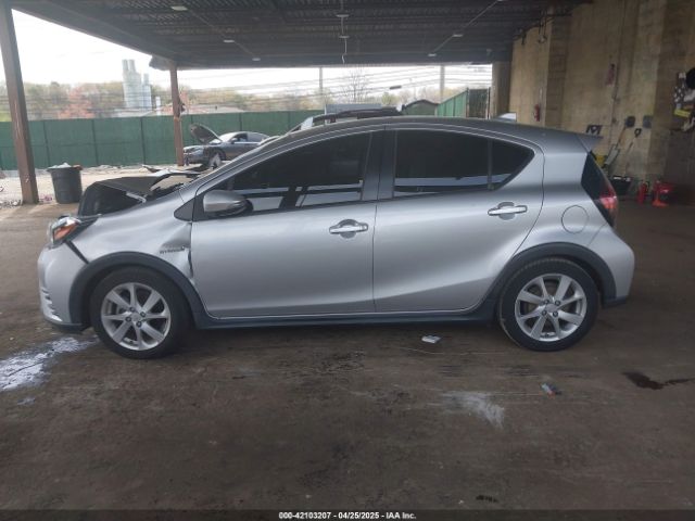 JTDKDTB35J1614639 Toyota Prius C Four