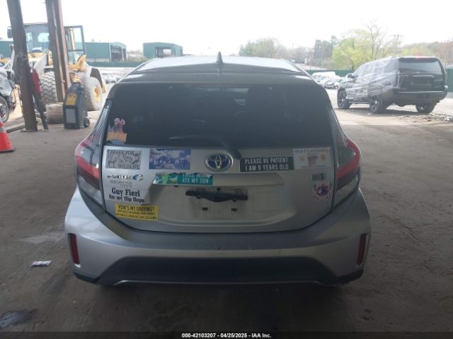 JTDKDTB35J1614639 Toyota Prius C Four