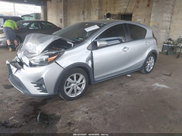 JTDKDTB35J1614639 Toyota Prius C Four