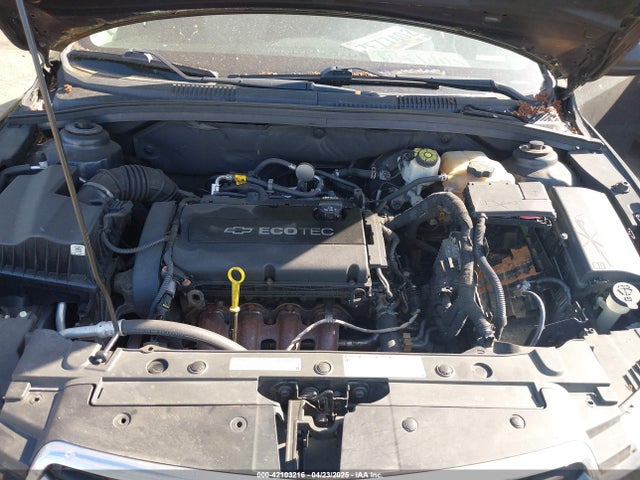 1G1PA5SH5F7283144 Chevrolet Cruze Ls Auto