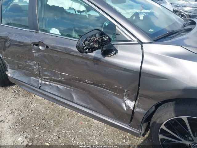 4T1G11AKXLU880313 Toyota CAMRY SE