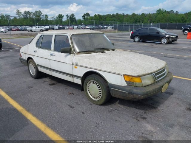 1990 SAAB 900 YS3AJ45D8L7024670 Photo 0