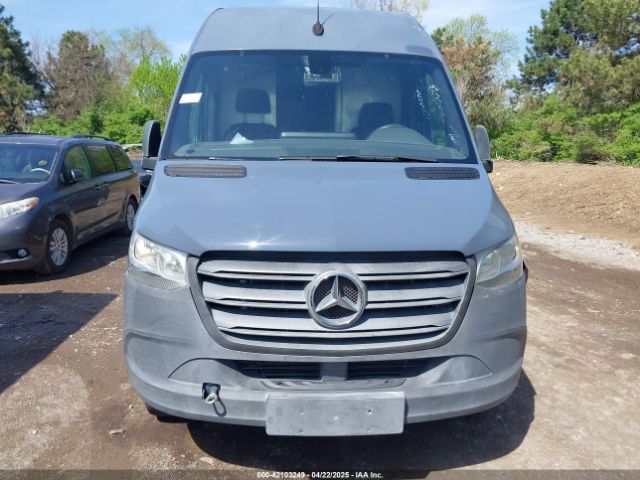 WD4PF0CD6KP044032 Mercedes-Benz Sprinter 2500 High Roof V6/standard Roof V6