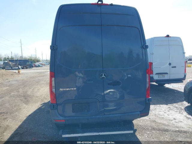 WD4PF0CD6KP044032 Mercedes-Benz Sprinter 2500 High Roof V6/standard Roof V6