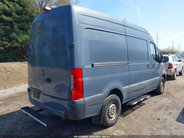 WD4PF0CD6KP044032 Mercedes-Benz Sprinter 2500 High Roof V6/standard Roof V6