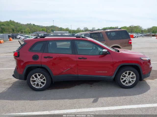 1C4PJMAB8FW765093 Jeep Cherokee Sport