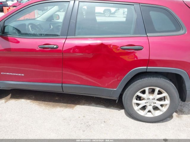 1C4PJMAB8FW765093 Jeep Cherokee Sport