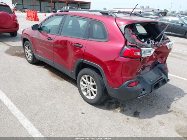1C4PJMAB8FW765093 Jeep Cherokee Sport