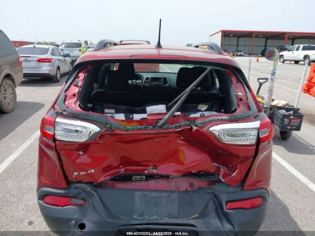 1C4PJMAB8FW765093 Jeep Cherokee Sport