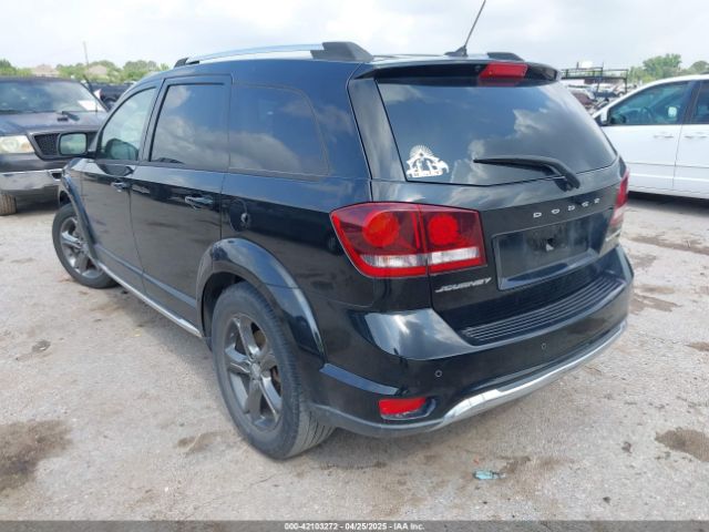 3C4PDCGB2FT713389 Dodge Journey Crossroad