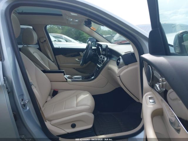 W1N0G8DB3MF951309 Mercedes-Benz Glc 300 Suv