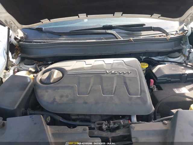1C4PJLCS6FW689607 Jeep Cherokee Latitude