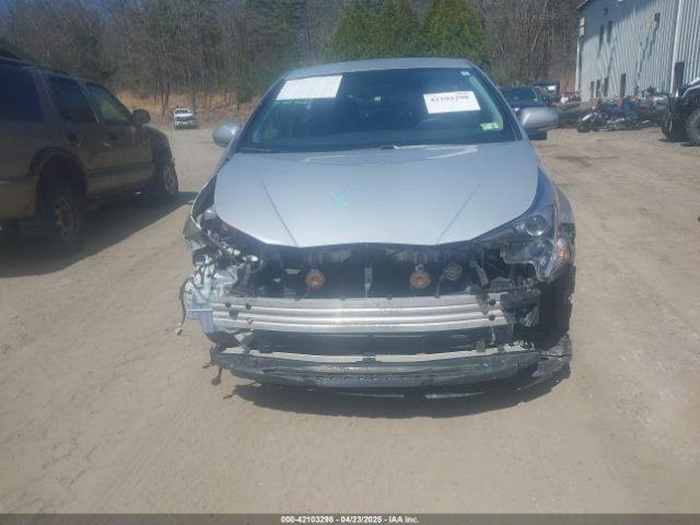 JTDKBRFU7G3005478 Toyota Prius Two