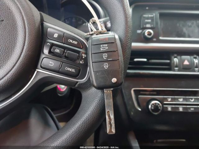 2016 KIA OPTIMA 5XXGT4L39GG048740 Photo 10