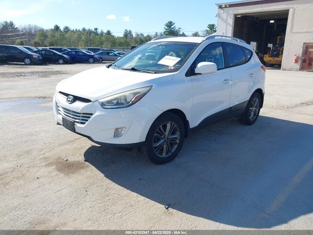 KM8JUCAG6FU955808 Hyundai TUCSON SE