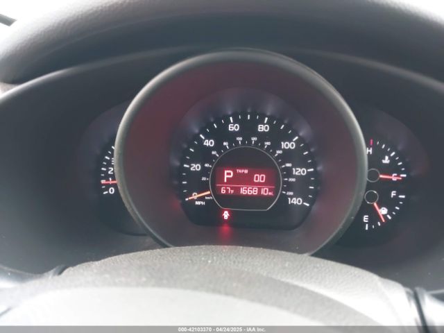 KNDJN2A26F7766445 KIA Soul