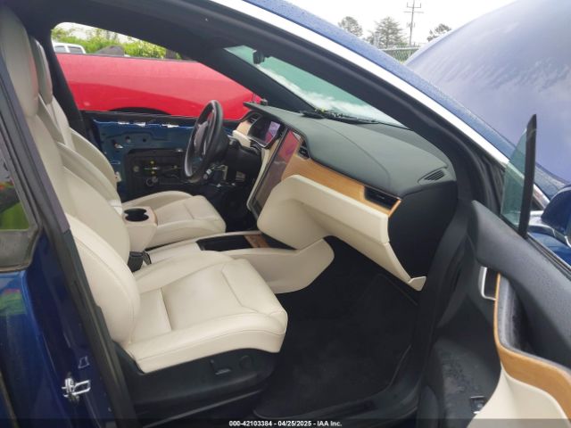 5YJXCAE21KF196699 Tesla Model X 100d/75d/long Range