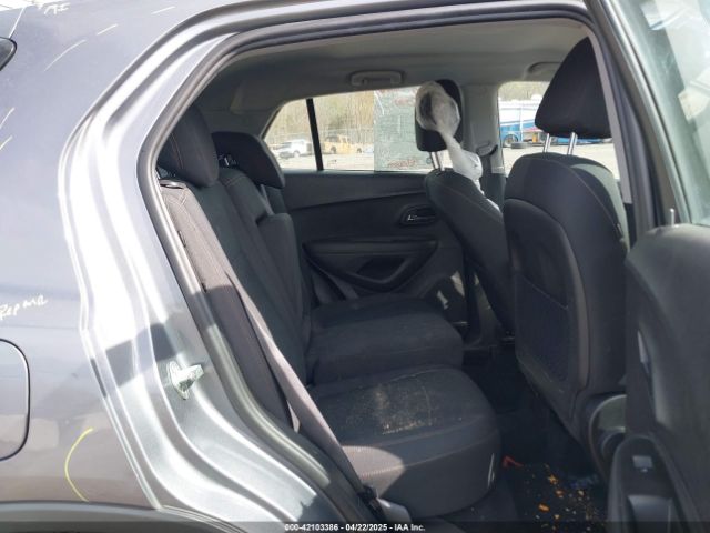 3GNCJKSB2LL326823 Chevrolet Trax Fwd Ls