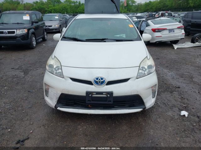 JTDKN3DU3F1882373 Toyota Prius Two